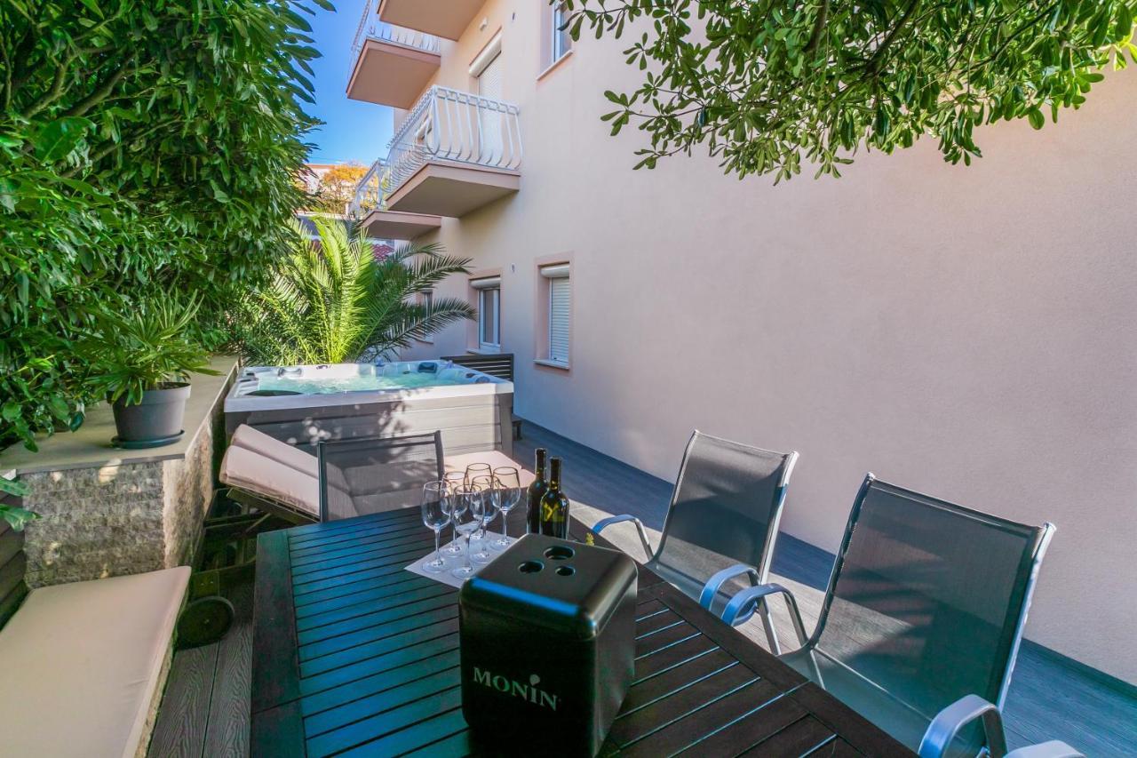 Apartments Abros Crikvenica Exterior foto
