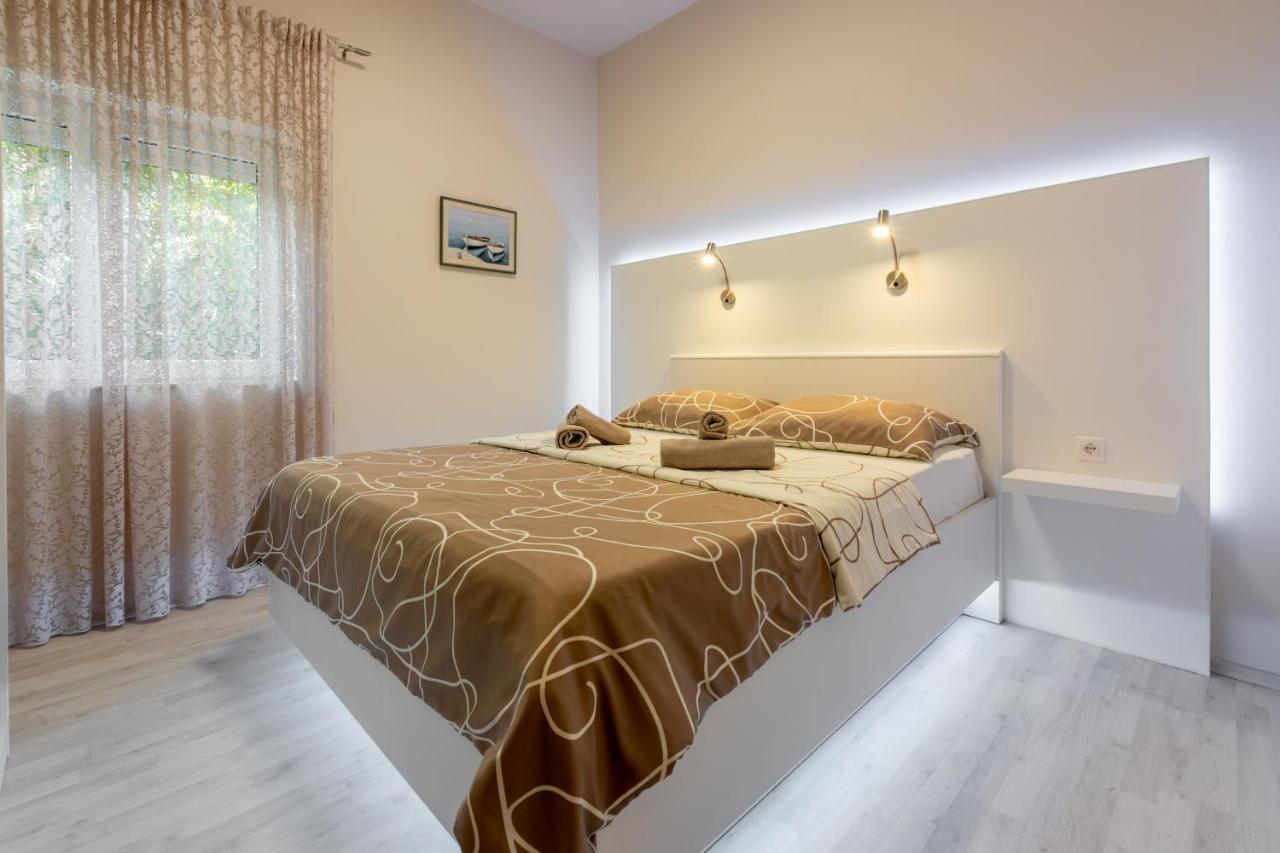 Apartments Abros Crikvenica Exterior foto