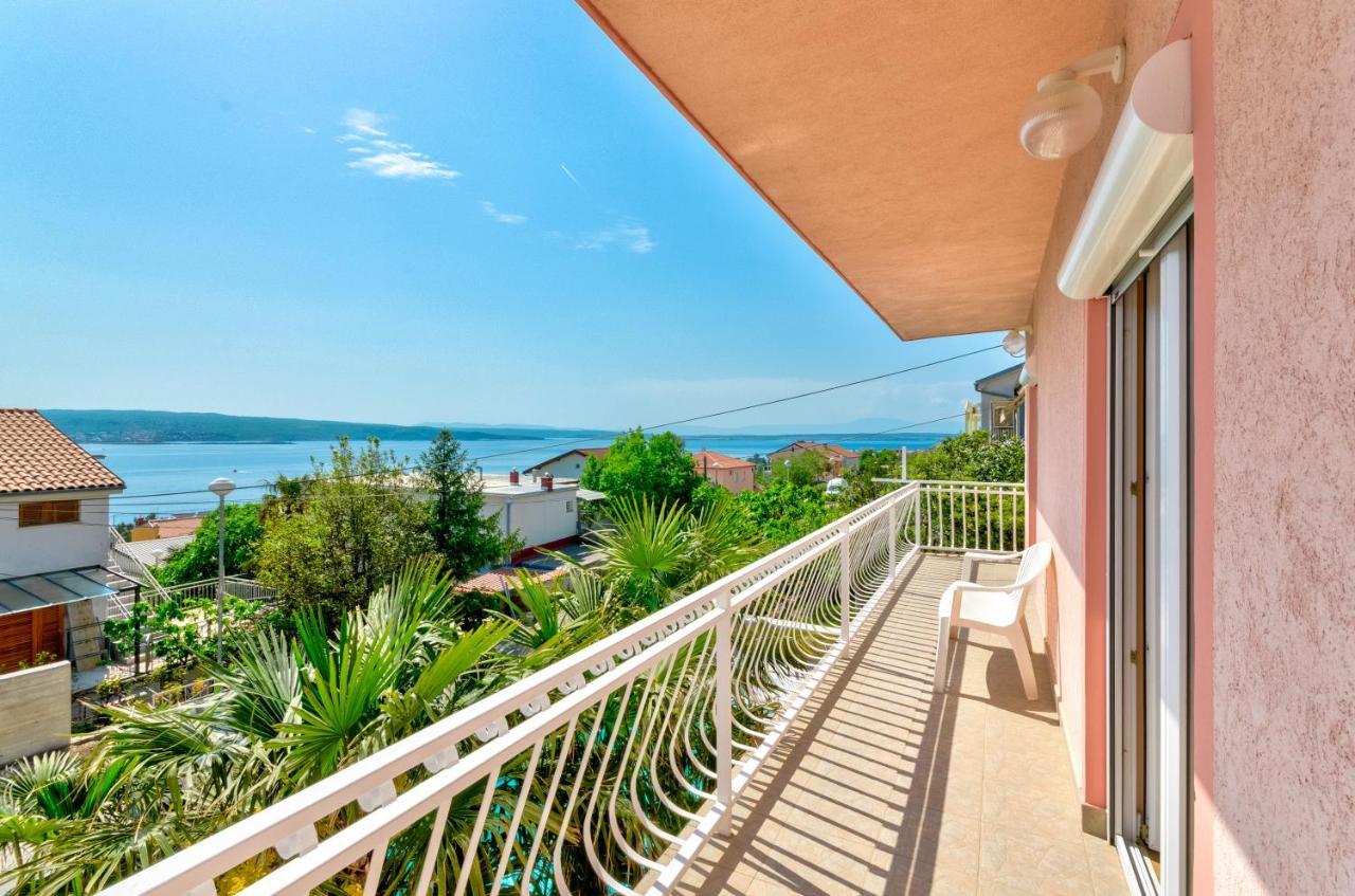 Apartments Abros Crikvenica Exterior foto