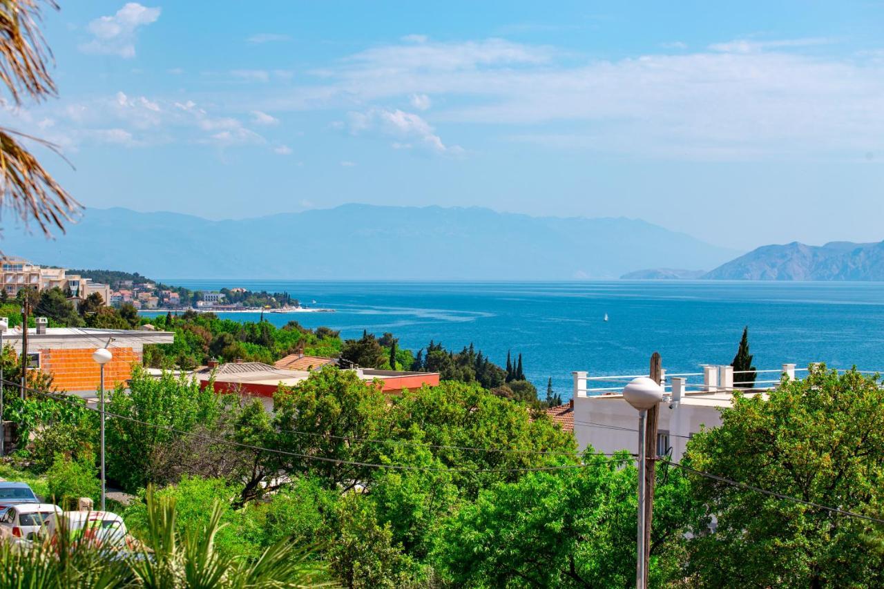 Apartments Abros Crikvenica Exterior foto