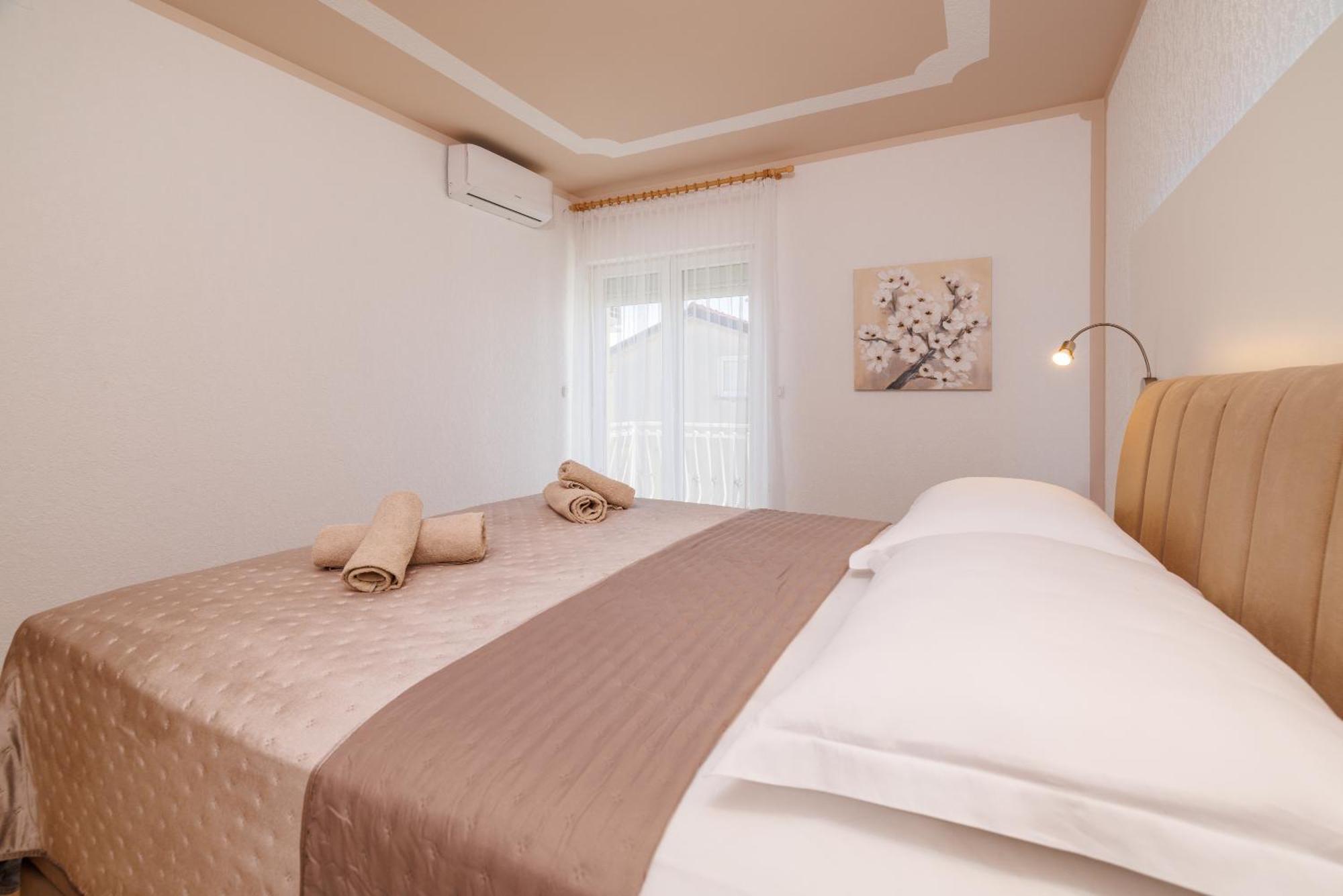 Apartments Abros Crikvenica Exterior foto