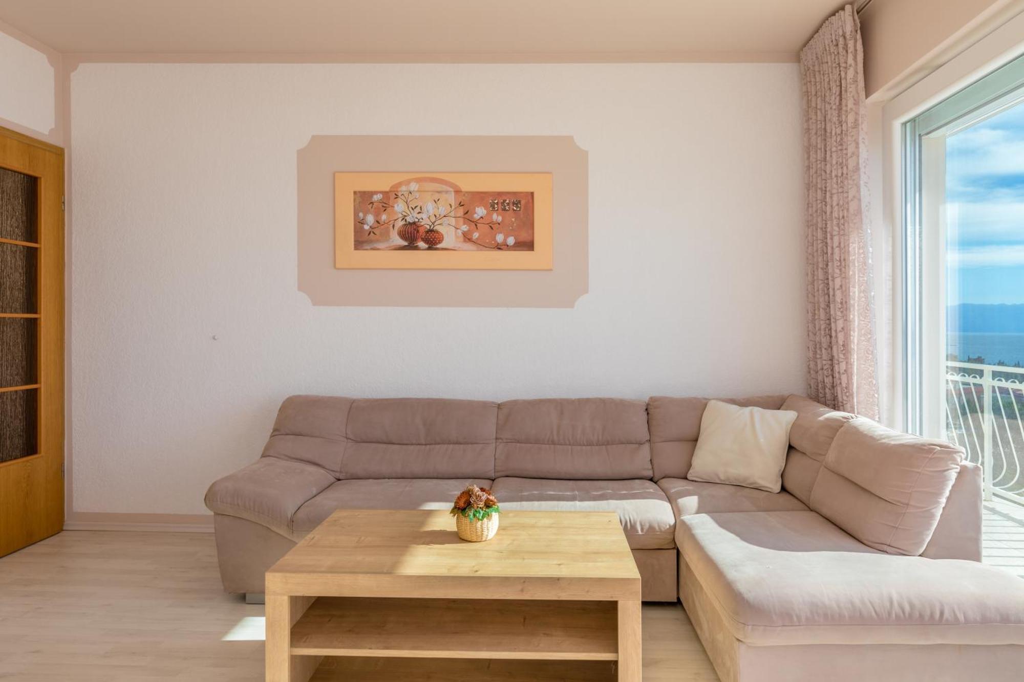 Apartments Abros Crikvenica Exterior foto